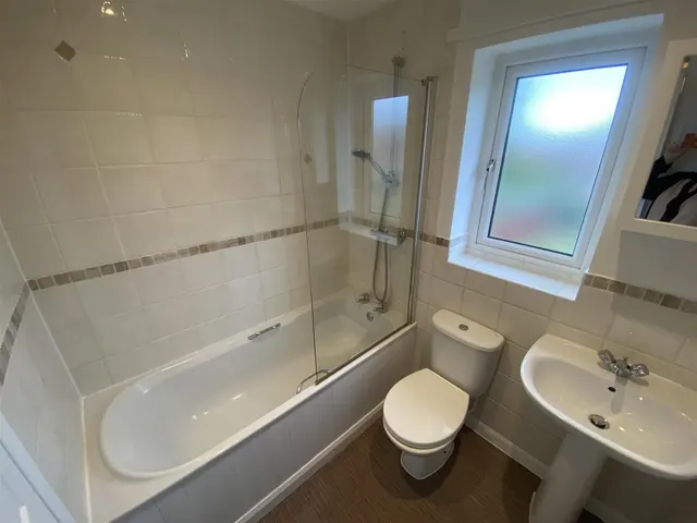 Photo 3 — Linley Close Bridgwater, Somerset TA6 4HL