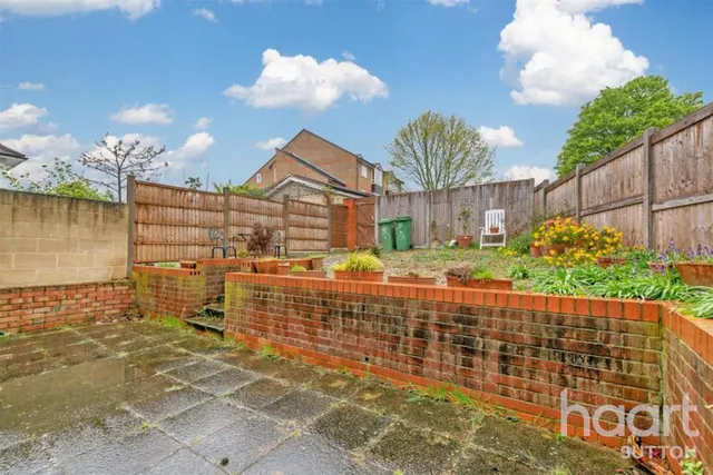 Avon Close, Sutton, SM1, photo 3