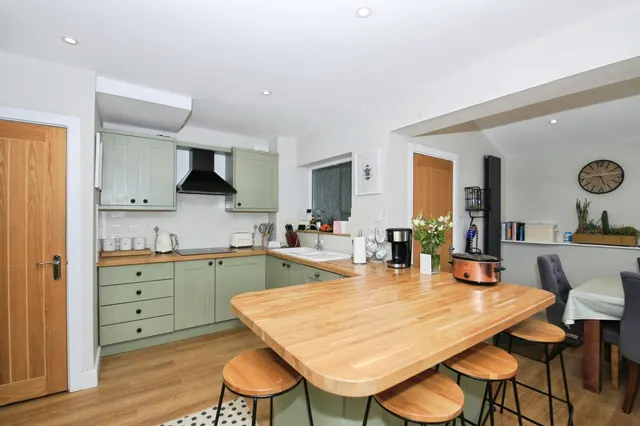 Churchfield Way, Peterborough, PE7, photo 3