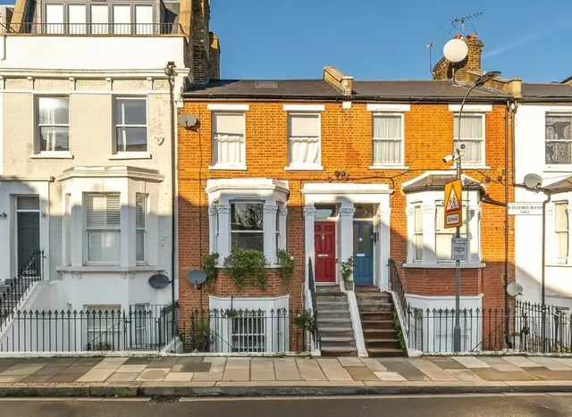 Halford Road, Fulham, SW6, photo 1