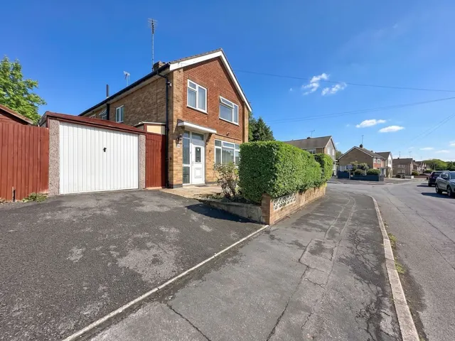 Westover Road, Leicester, LE3, photo 1