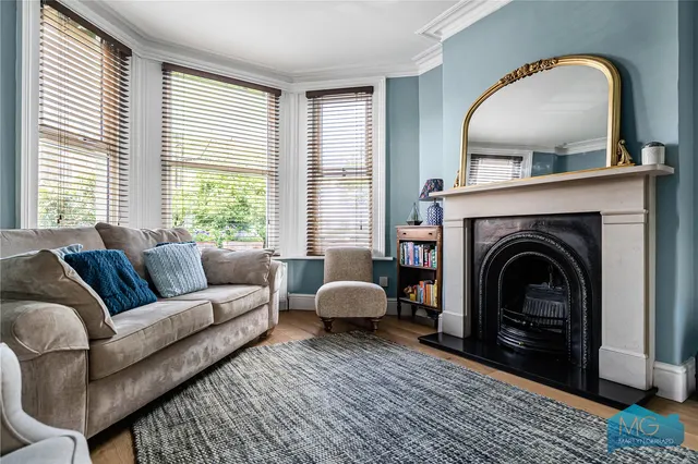 Pembroke Road, London, N10, photo 2