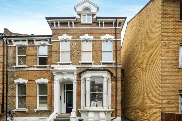 1 bedroom property, Amhurst Park, N16