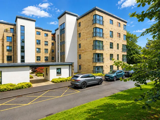 Silvertrees Wynd, Bothwell, G71, photo 1