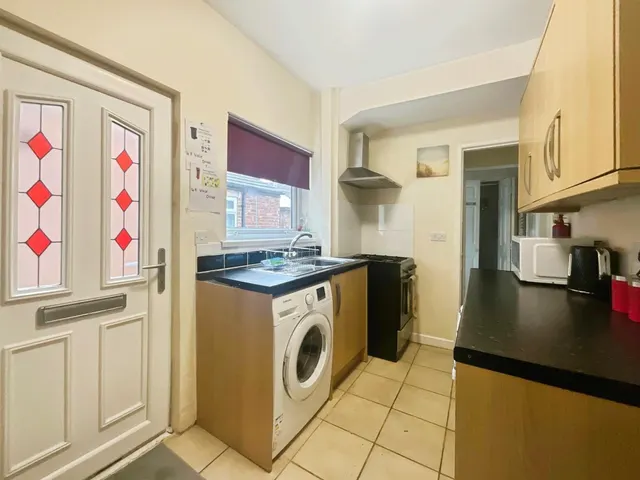 Vale Drive, Mansfield, NG20, photo 2
