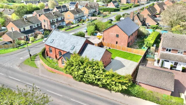 High Offley Road, Woodseaves, ST20, photo 2