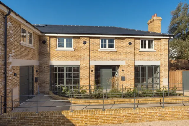 Lexden Road, Lexden, CO3, photo 1
