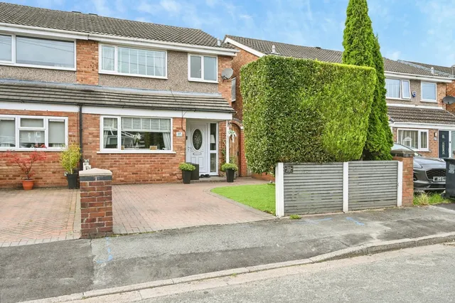 Fordington Road, Great Sankey, Warrington, Cheshire, WA5, photo 1