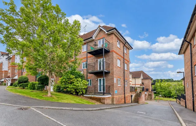 Freer Crescent, High Wycombe, HP13, photo 1