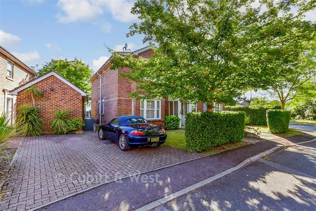Hambledon Road, Waterlooville, PO7, photo 2