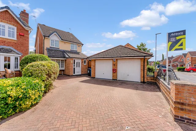 Foxley Heath, Widnes, WA8 7EB, photo 1