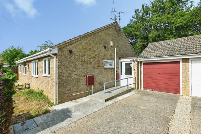 Hadley Crescent, Heacham, King's Lynn, photo 1