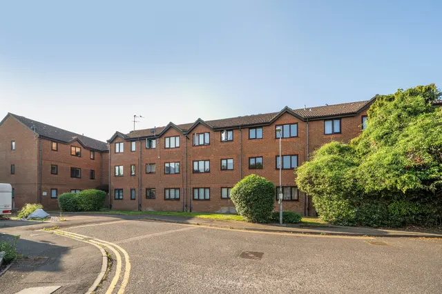 Parsonage Road, Grays, photo 1