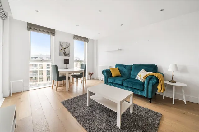 Levett Square, TW9, photo 2