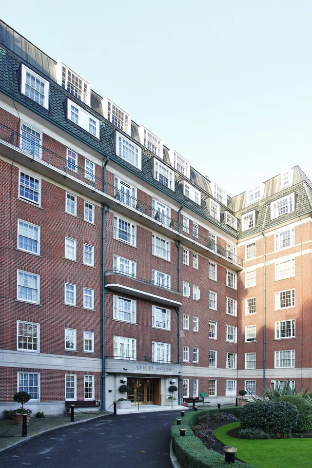 15 Apsley House, 23-29 Finchley Road, London, photo 1