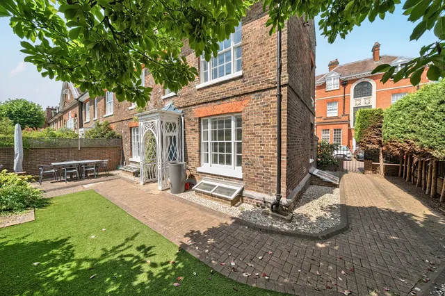 Fore Street, Hertford, SG14, photo 1