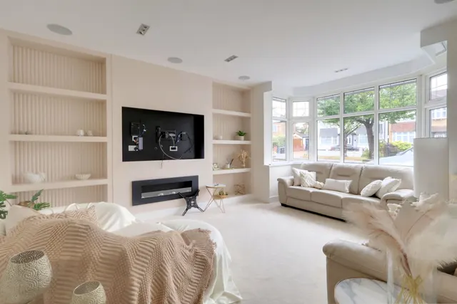 Photo 3 — Shirley Avenue, Croydon, CR0 8SN