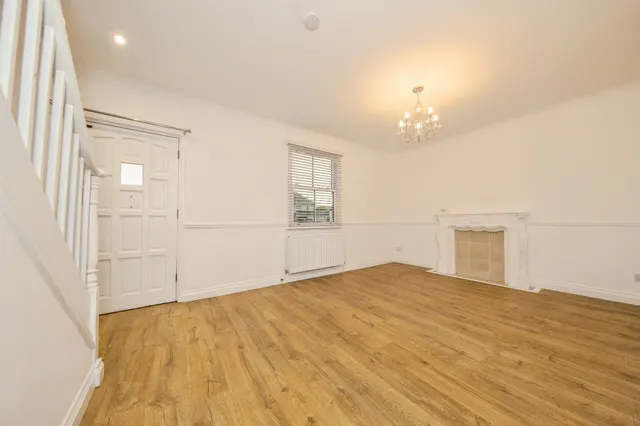 Thorpe Road, Kirby Cross, CO13, photo 2