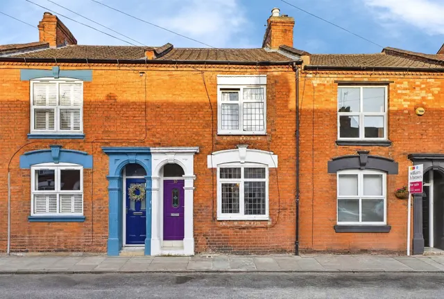 Shakespeare Road, Northampton, photo 1