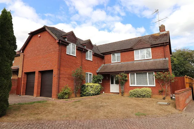 Morgan Close, Stevenage, SG1, photo 1
