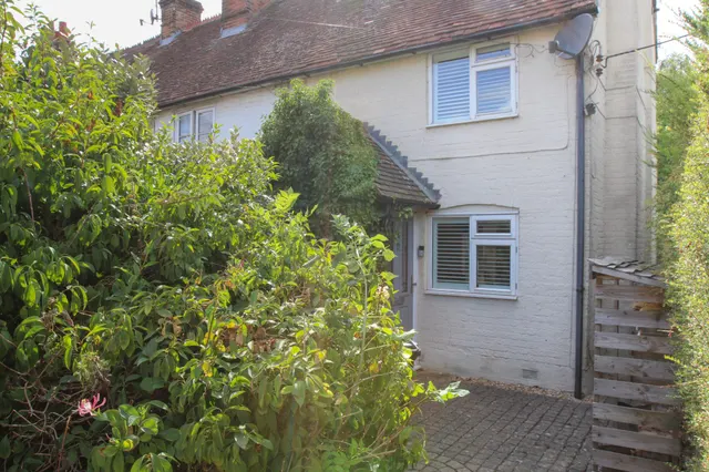Nursery Terrace, Hook Road, North Warnborough, RG29 1ER, photo 1