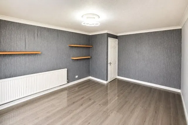 Kestrel Close, Lammack, BB1, photo 3