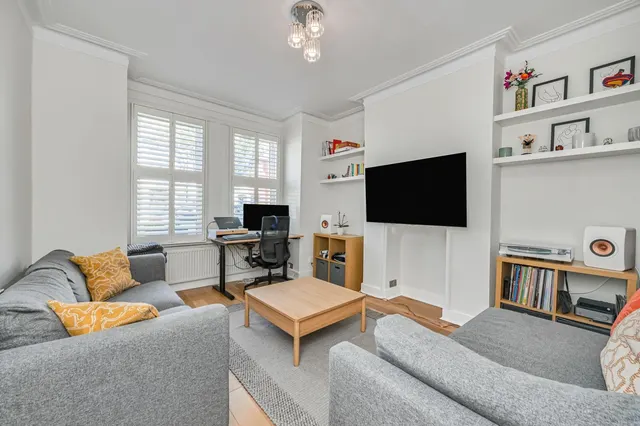 Vanderbilt Road, Earlsfield, London, SW18, photo 1