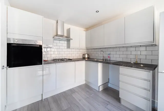 Photo 3 — Windermere Road, Gloucestershire, Hatherley, GL51 3PU