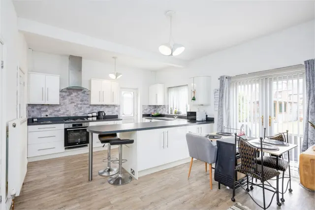 Shellfield Road, Southport, PR9, photo 2