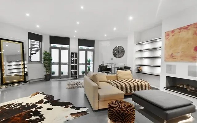 Bramham Gardens Earls Court SW5, photo 1
