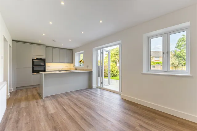 Grosvenor Road, Stonehouse, GL10, photo 2