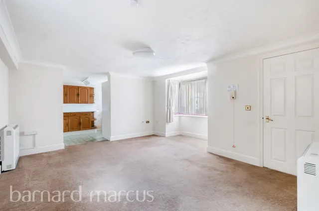 West Hill, Epsom, KT19, photo 2