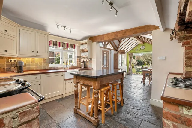 Main Street, Hickling, LE14, photo 3