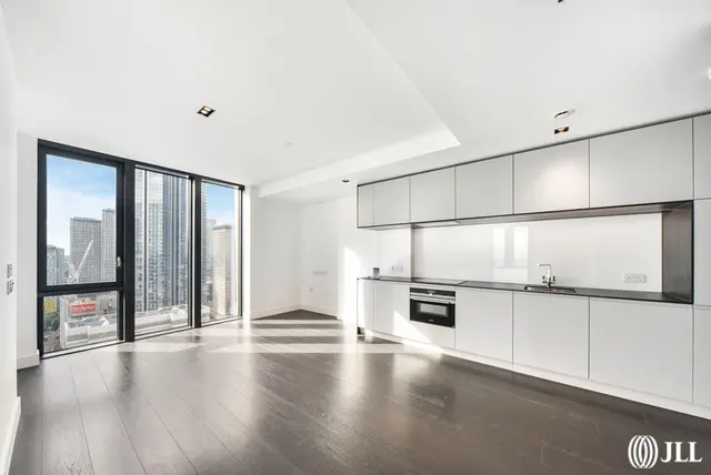 Amory Tower, Marsh Wall, E14, photo 1
