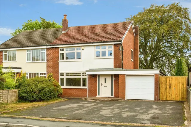 Church Lane, Preston, PR3, photo 1
