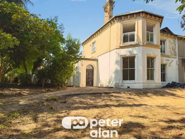 Westfield Road, Newport, NP20, photo 1