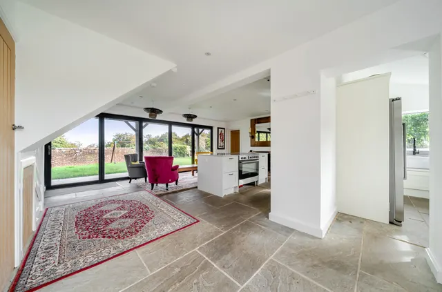 Ditcham, Petersfield, GU31, photo 3