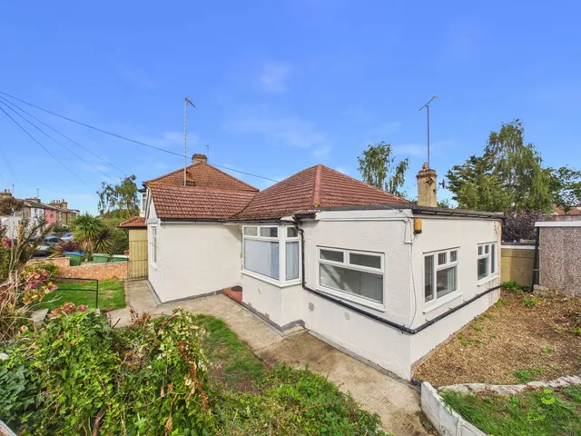 Abbey Crescent, Belvedere, DA17, photo 2