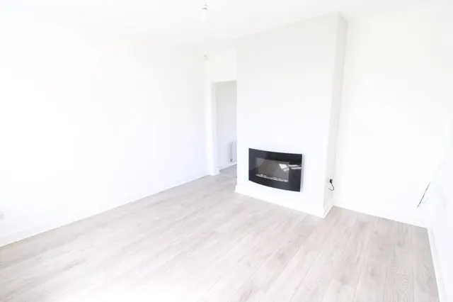 Saddleback Crescent, Pemberton. Wigan, WN5, photo 2