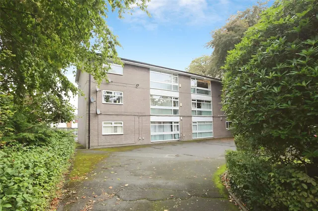 Beaminster Court, Heaton Mersey, SK4, photo 1