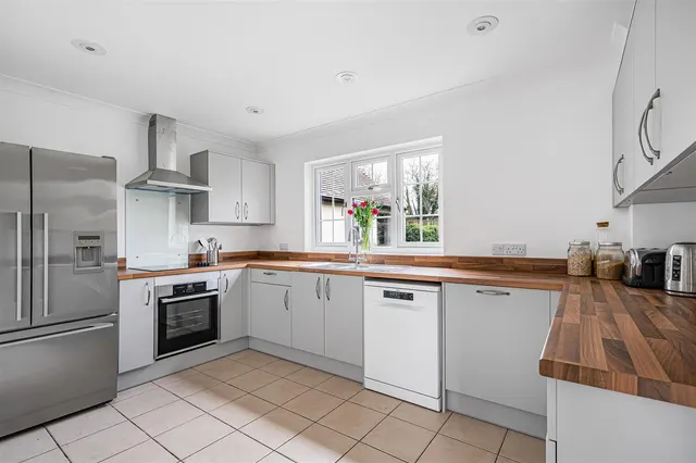The Woodlands, Chesterton, photo 2