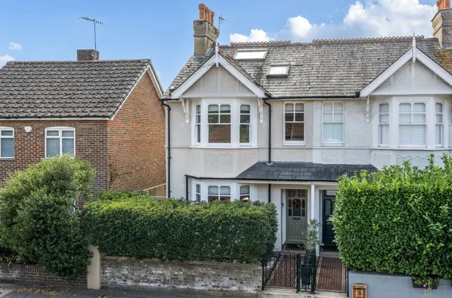 St. Pauls Road, Chichester, PO19, photo 1