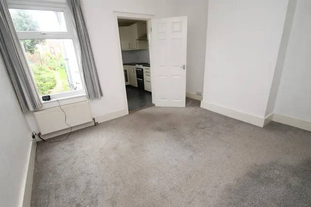 Charlton Street, Maidstone, photo 3