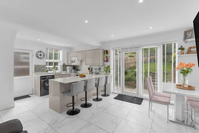 Kedleston Road, Roundhay, LS8, photo 2