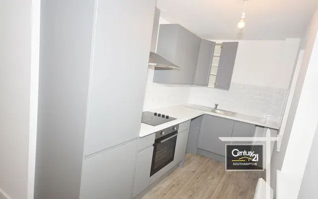 College Place, Southampton, SO15, photo 2