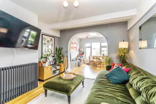 Brockenhurst Way, LONDON, London, SW16, photo 1