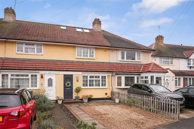 The Alders, Hanworth, TW13 6NX, photo 1