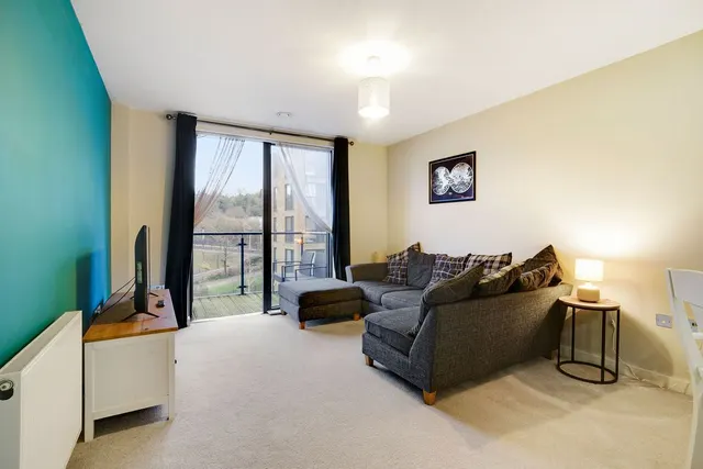 Leaden Hill, Coulsdon, CR5, photo 1