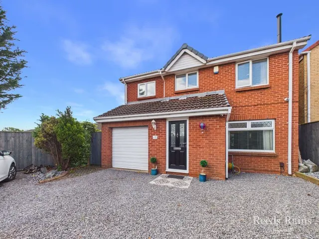 Photo 2 — Earsdon Close, Norton, Durham, TS20