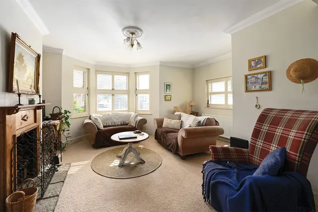 Photo 3 — Vale Road, Ash Vale, Guildford, Surrey, GU12 5HJ